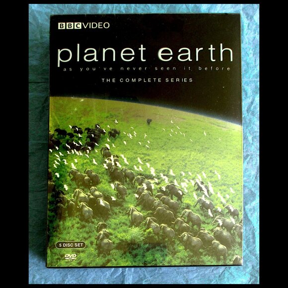 DVD Box Set Planet Earth: The Complete Series (NWOT) narr by David Attenborough - Picture 1 of 5
